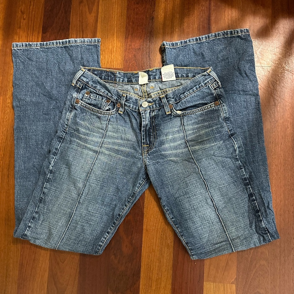 lucky brand lowrise flare jeans